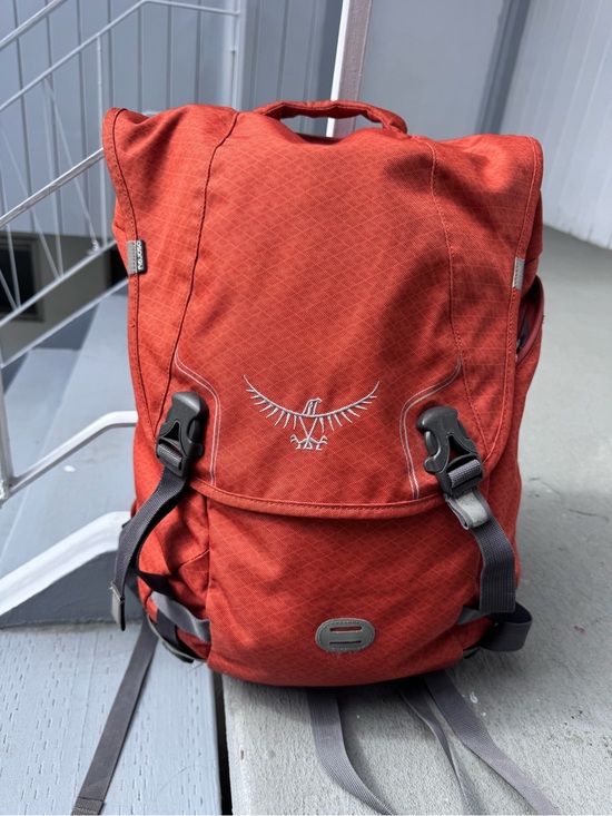 OSPREY Other - Osprey Red Daypack Backpack - Compact Travel & Commuter Bag